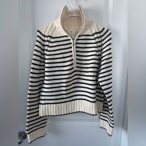 H&M Women's Navy and Cream Striped Zip Up Sweater